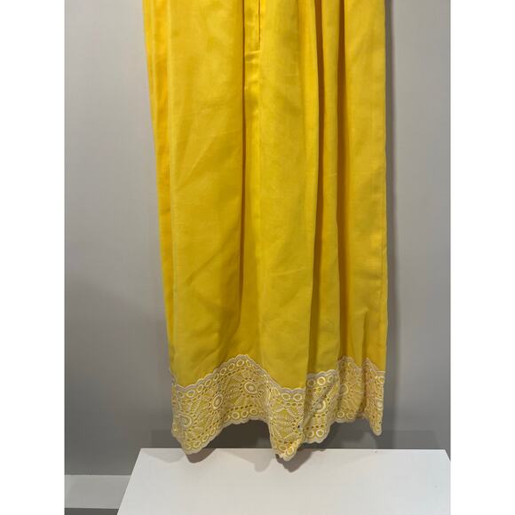 Vintage 1960s Yellow High Neck Column Dress w White Lace Contract Trim Small JL - Picture 10 of 12